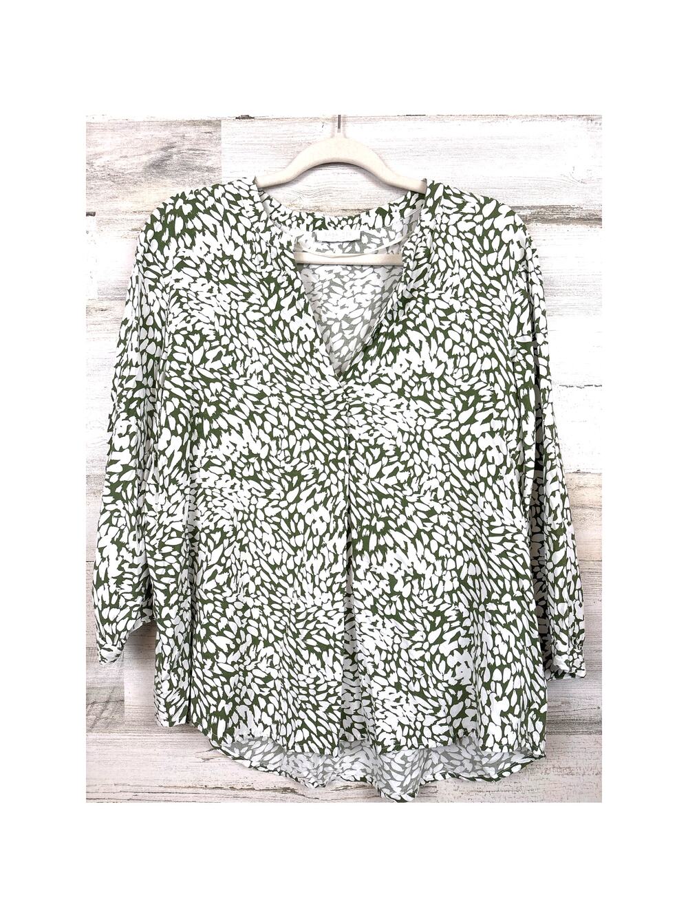 Rabalder M Green White Floral Blouse Silky Lightweight Swedish Chic